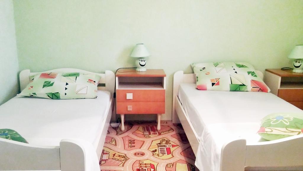 Apartmani Conar ドルヴェニク・ヴェリキ エクステリア 写真